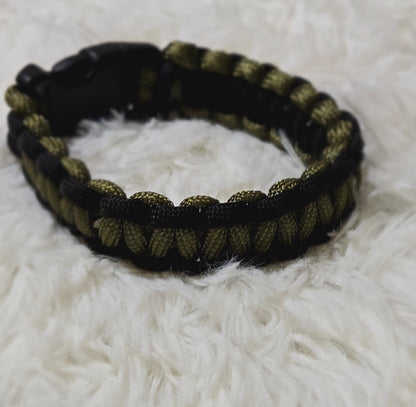 Paracord Bracelet-Regular.